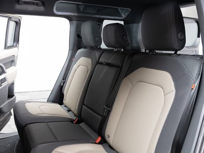 2023 LAND Rover DEFENDER thumbnail 101
