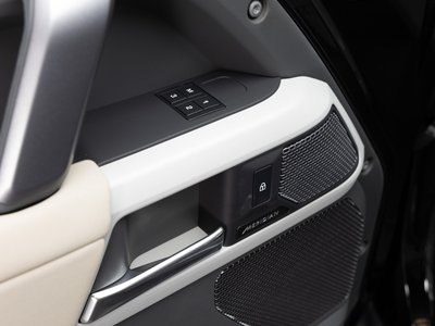 2023 LAND Rover DEFENDER thumbnail 142