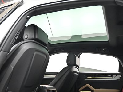 2025 Porsche CAYENNE — миниатюра 19