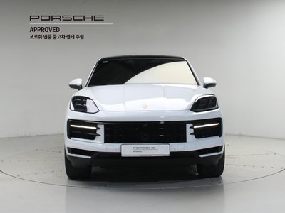 2025 Porsche CAYENNE 照片 2