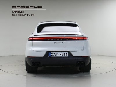 2025 Porsche CAYENNE 照片 3