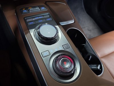 صورة مصغرة 12 لـ 2023 Genesis GV70