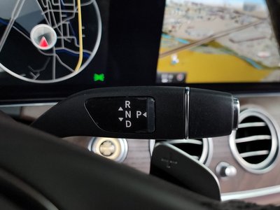 MERCEDES-BENZ E-CLASS - 9