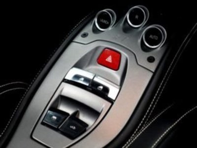 صورة 9 لـ 2012 FERRARI 458 SPIDER