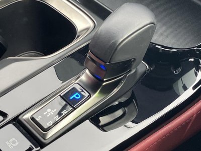 صورة مصغرة 17 لـ 2023 Lexus NX