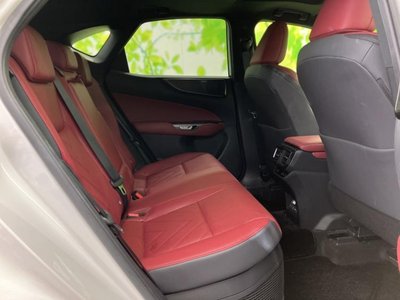 صورة مصغرة 5 لـ 2023 Lexus NX