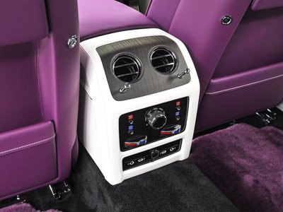 صورة 39 لـ 2025 ROLLS-ROYCE GHOST EWB 2026