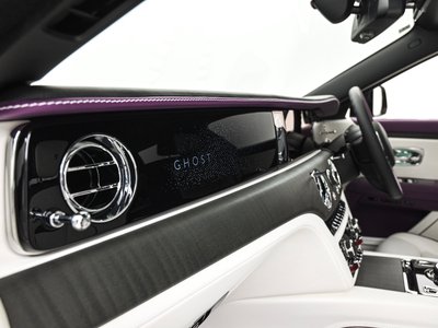 صورة 31 لـ 2025 ROLLS-ROYCE GHOST EWB 2026