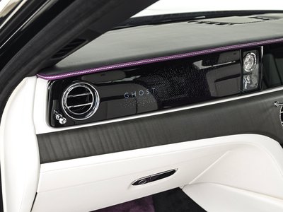 صورة 29 لـ 2025 ROLLS-ROYCE GHOST EWB 2026