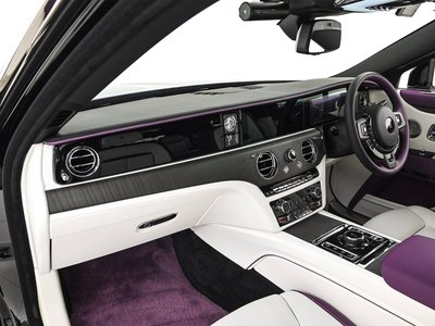 صورة 15 لـ 2025 ROLLS-ROYCE GHOST EWB 2026