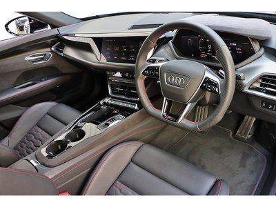 2023 AUDI RS E-TRON GT — фото 3