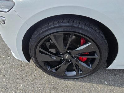 2023 Genesis THE NEW G70 photo 8