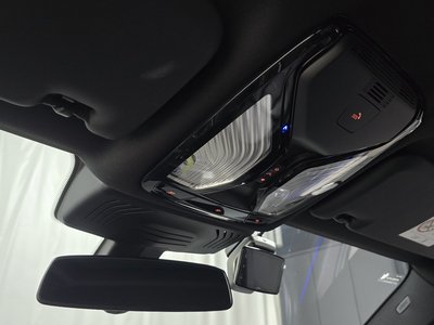 2023 BMW X4 — миниатюра 28