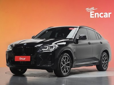 2023 BMW X4 photo 1