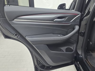 2023 BMW X4 — миниатюра 15