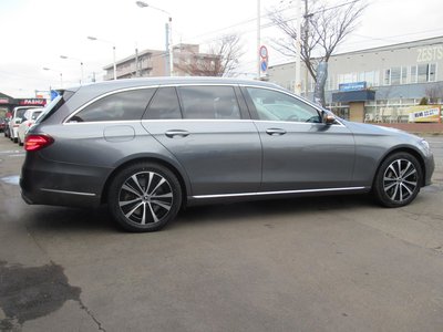 MERCEDES-BENZ E-CLASS WAGON - 8