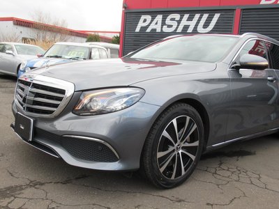 MERCEDES-BENZ E-CLASS WAGON - 5
