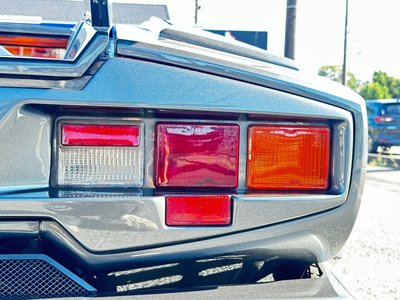1993 Lamborghini COUNTACH thumbnail 114