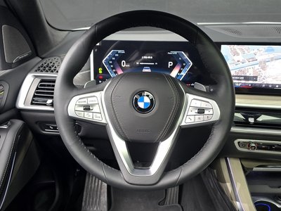 2025 BMW X7 缩略图 19
