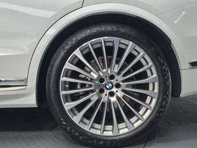 BMW X7 - 8
