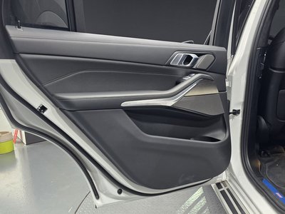 2025 BMW X7 缩略图 15