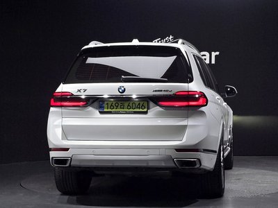 BMW X7 - 4