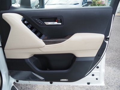 صورة مصغرة 71 لـ 2023 Toyota LAND CRUISER 300