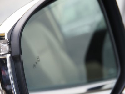 صورة مصغرة 51 لـ 2023 Toyota LAND CRUISER 300
