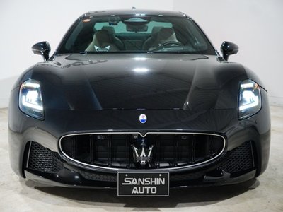 MASERATI GRANTURISMO - 4