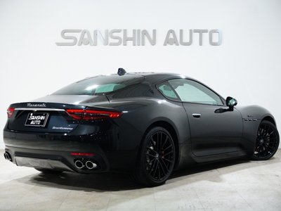 MASERATI GRANTURISMO - 2