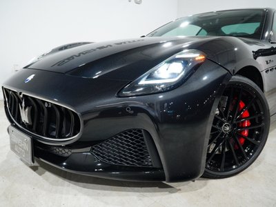 MASERATI GRANTURISMO - 10