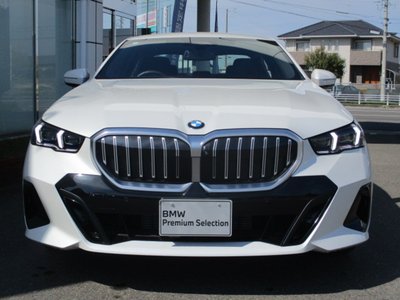 BMW 5 SERIES - 6