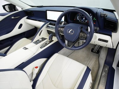 2023 Lexus LC CONVERTIBLE photo 10