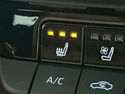 2023 Toyota CROWN SPORT photo 8