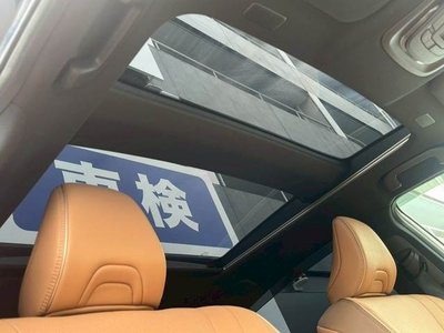 2023 Toyota CROWN SPORT photo 7