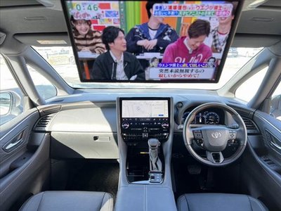 TOYOTA ALPHARD - 2