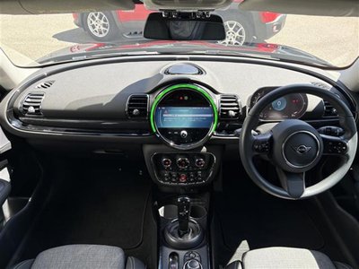2024 MINI COOPER CLUBMAN photo 2