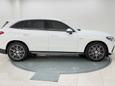 MERCEDES-BENZ GLC - 7