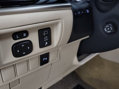 2014 Lexus ES 缩略图 17