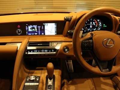 LEXUS LC CONVERTIBLE - 3