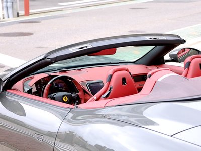 FERRARI ROMA SPIDER - 7