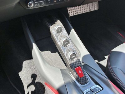 صورة مصغرة 12 لـ 2018 Ferrari 812 SUPERFAST