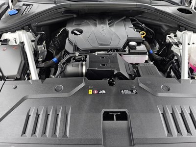 صورة 7 لـ 2024 Genesis GV70
