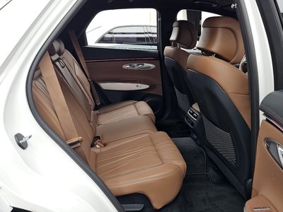 2024 Genesis GV70 — миниатюра 12
