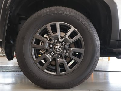 صورة مصغرة 28 لـ 2024 Toyota LAND CRUISER 250