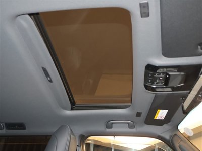 صورة مصغرة 12 لـ 2024 Toyota LAND CRUISER 250