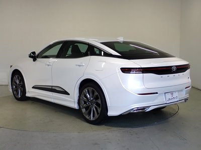 TOYOTA CROWN CROSSOVER - 9