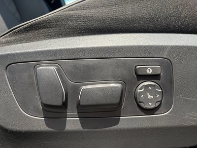 2025 BMW X3 thumbnail 38