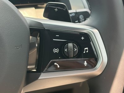 2025 BMW X3 thumbnail 44