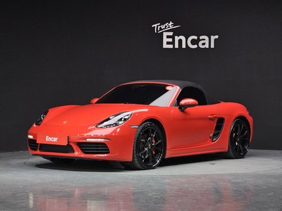PORSCHE 718 BOXSTER